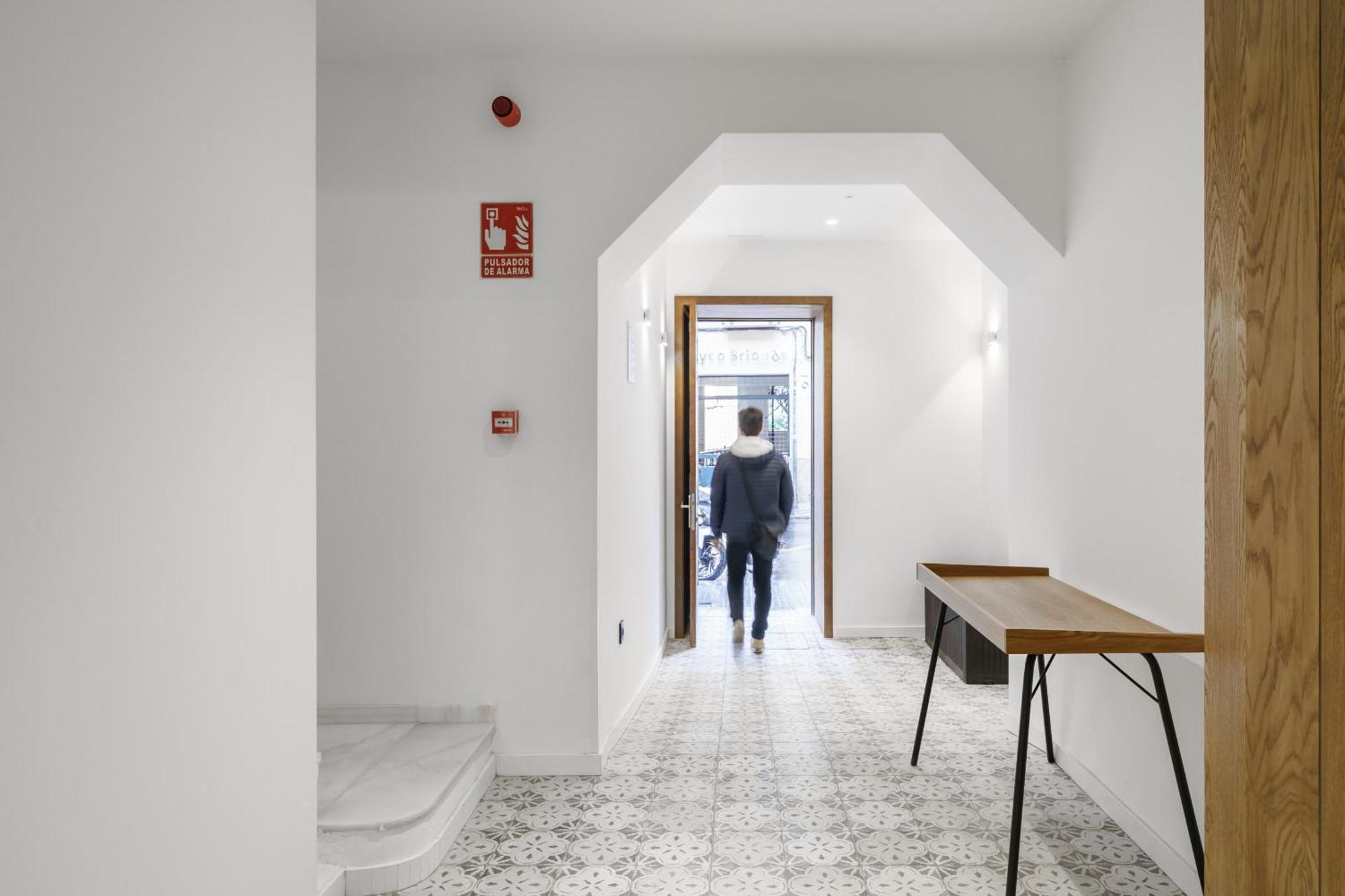 Limehome Malaga Calle Victoria Экстерьер фото