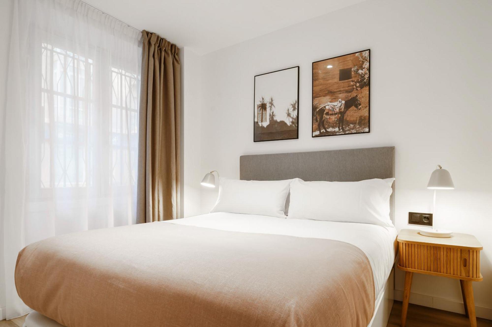 Limehome Malaga Calle Victoria Экстерьер фото